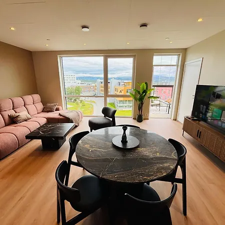 Arctic Prive Panorama Apartman Alta